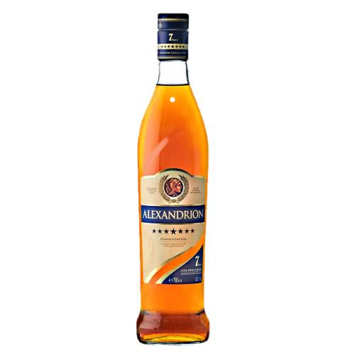 Alexandrion brandy is wine distillate left to mature in oak barrels and safeguarded in the ideal cellar conditions.