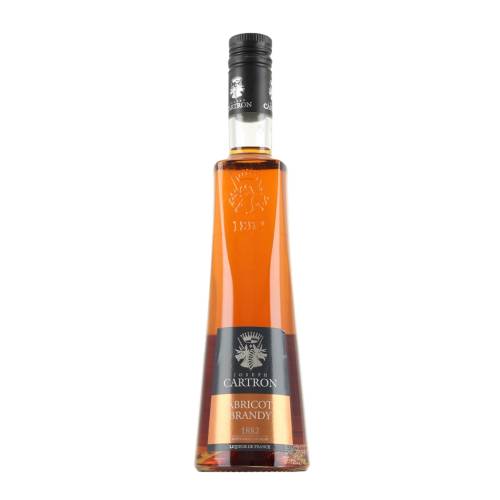Joseph Cartron apricot vrandy is made with apricot fruits stones.