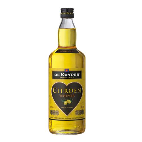 Citroenjenever with peels of lemons are distilled in the original potstills to extract the fresh lemon flavour.