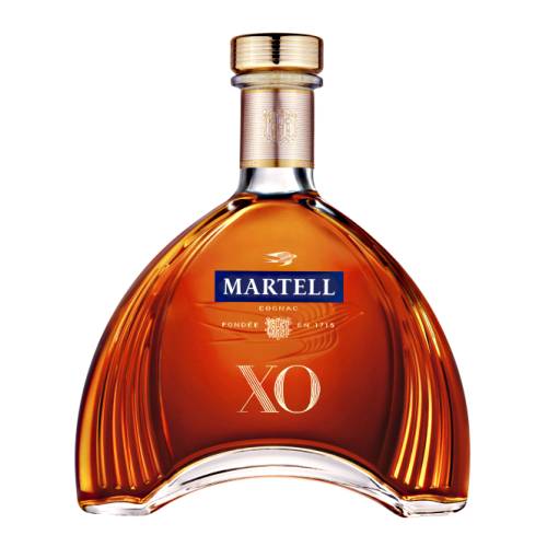 Cognac Martell Extra Old XO delivers a spicy rich flavour.