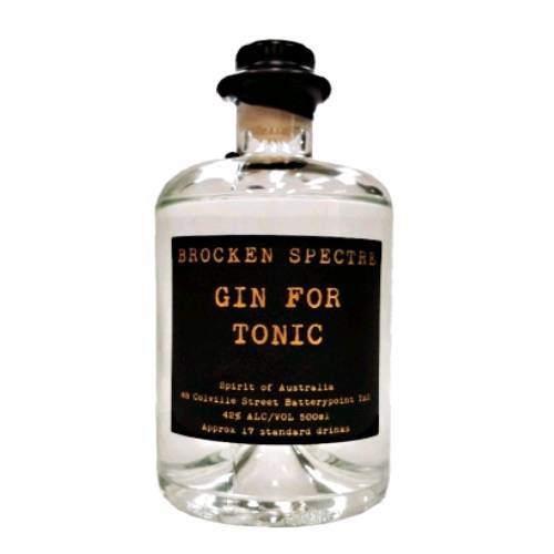 Brocken Spectre gin has a stand out flavours of juniper and coriander seed star anise and vanilla lemon myrtle and strawberry gum lemon and rosemary.