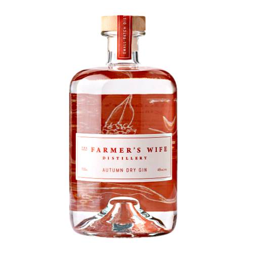 Farmers Wife dry gin with thirteen botanicals including native sage myrtles pepperberry and our signature native sugar bag honey bestow their magic upon this gin.