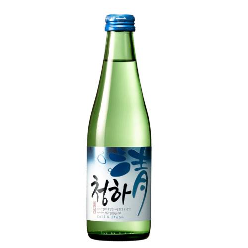 Rice Spirit Cheongju cheongju wine rice literally clear wine is a clear refined rice wine.