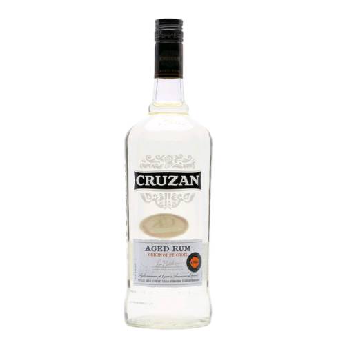 Cruzan Light White Rum made by Cruzan Rum Distillery known as Estate Diamond.