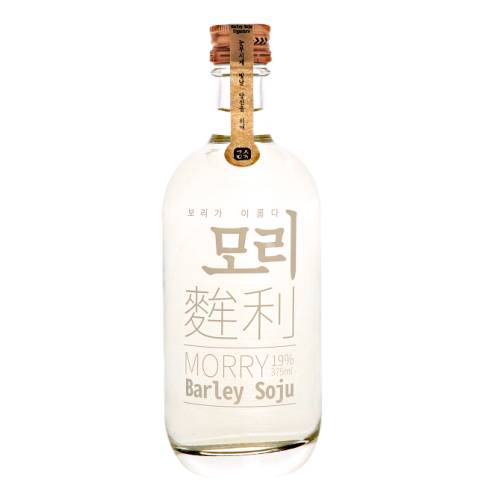 Soju Gangsan Myungju gangsan myungju morry barley soju is distilled barley soju aged in oak barrels in korea and scent of oak and the subtle taste of the throat are attractive and contains barley grown with the fertile land and clear water of the honam plain.