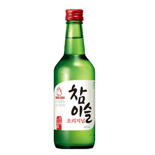 Soju Hitejinro Jinro jinro chamisul original filtered 4 times using bamboo charcoal to remove the cause of hangovers. with higher abv content than regular soju jinro chamisul classic is a favorite among those who enjoy the authentic rich flavor of soju.