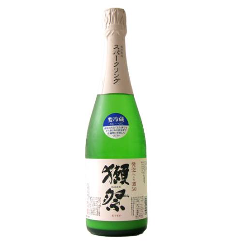 Sparkling Sake undergoe a second bottle fermentation and with carbon dioxide.
