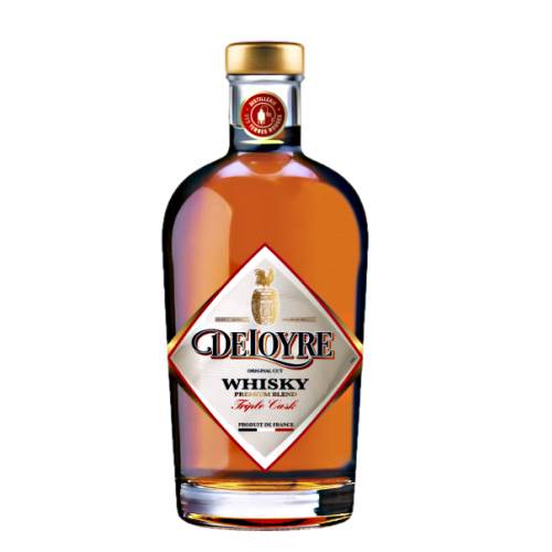 DeLoyre Whisky is refined in oak barrels for several months by the Des Terres Rouges Distillery to develop a malty and dry aromatic field and a beautiful coppery colour.