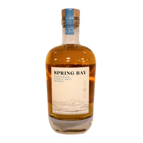 Spring Bay whisky with sweet notes of vanilla with fruity and herbaceous undertones. From a bright and sweet opening the flavours build across the palate to a rich clean alcohol driven crescendo culminating in a big warm and comforting glow of spicy tannin hints and peach flesh.